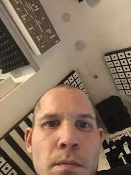 Spielzeugtwink online show from 04.03.26