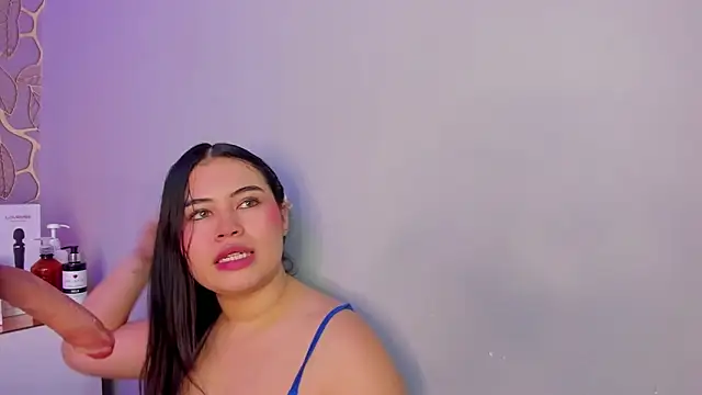 monserrat cutte online show from 12.19.25