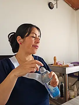 JustSamantha  online show from 12.05.25