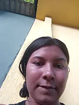 scarlet mia online show from 11.19.25