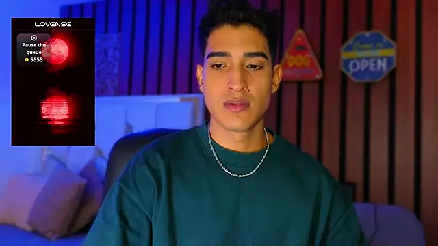 Snapshot of ken_blakerr chatting on 12.17.25 ken blakerr online show from 12.17.25