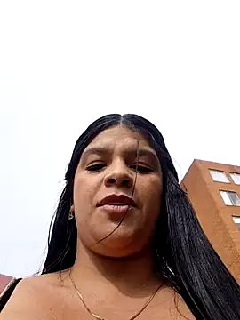 Layla-daring online show from 04.15.26