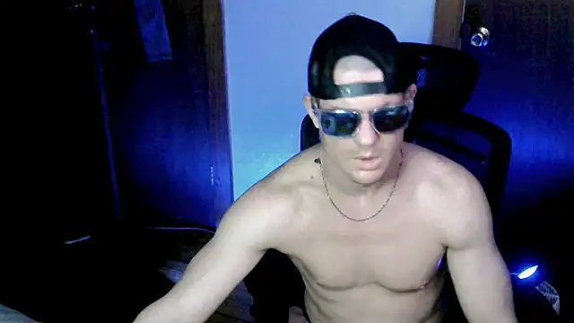 Snapshot of JockNThirsty chatting on 03.06.26 JockNThirsty online show from 03.06.26