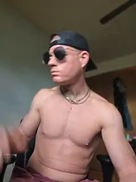 Snapshot of JockNThirsty chatting on 04.02.26 JockNThirsty online show from 04.02.26