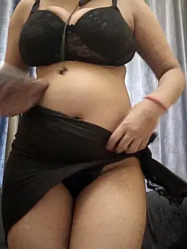 Snapshot of Smita_silk69 chatting on 04.05.26 Smita silk69 online show from 04.05.26