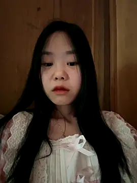 Kiee-lee online show from 11.24.25