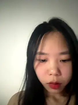 Kiee-lee online show from 11.26.25