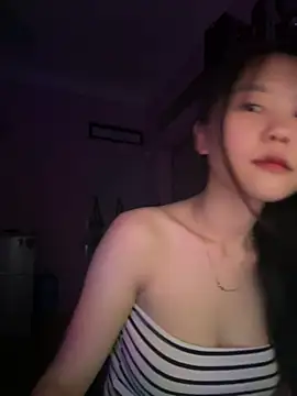 Kiee-lee online show from 04.08.26