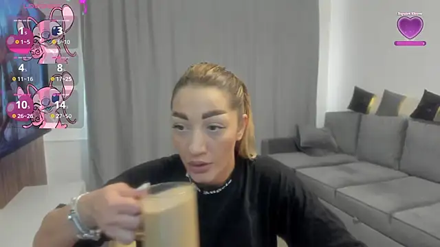 rossana doll online show from 04.04.26