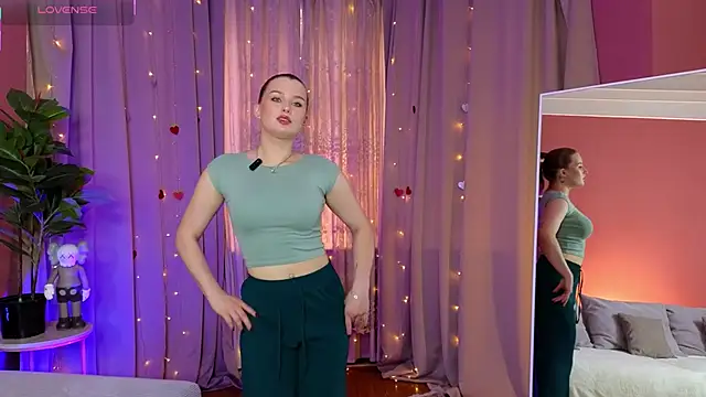 ImiMonroe online show from 04.09.26