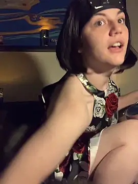 Kora Kat online show from 12.15.25