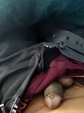 Snapshot of Hotboylumia_825321 chatting on 11.26.25 Hotboylumia 825321 online show from 11.26.25