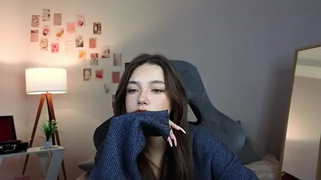 Vexorine online show from 12.18.25