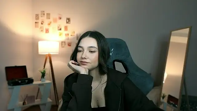 Vexorine online show from 04.11.26