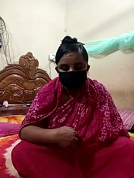 Snapshot of Angel_70_ chatting on 12.18.25 Angel 70 online show from 12.18.25