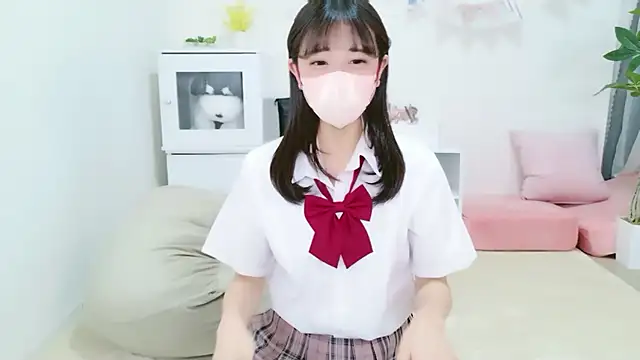 Snapshot of Karin-ch chatting on 11.22.25 Karin-ch online show from 11.22.25