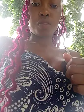 Snapshot of Sweethoneypot25 chatting on 02.17.26 Sweethoneypot25 online show from 02.17.26