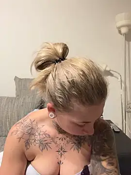 Antoniia69 online show from 12.23.25