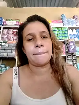 MIA-LARIOS online show from 04.17.26