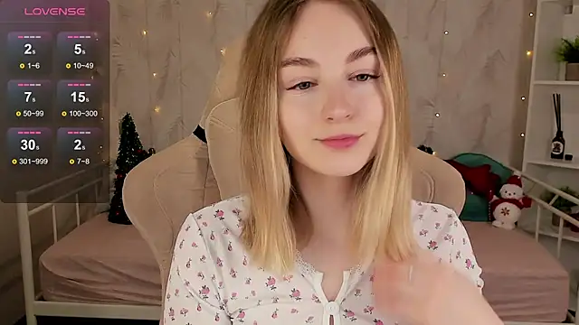 Shy Polly online show from 12.15.25