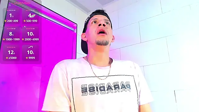 Snapshot of Sebastian_Smith__ chatting on 02.21.26 Sebastian Smith online show from 02.21.26