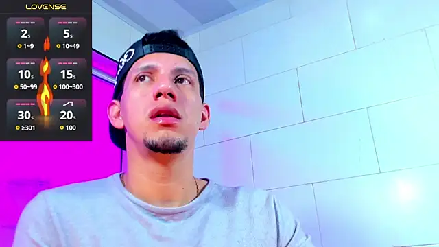 Snapshot of Sebastian_Smith__ chatting on 03.02.26 Sebastian Smith online show from 03.02.26