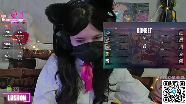 Snapshot of Ollie_Baird chatting on 11.26.25 Ollie Baird online show from 11.26.25