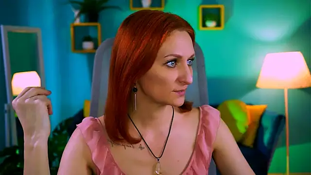 Snapshot of DianaTorrens chatting on 02.27.26 DianaTorrens online show from 02.27.26