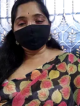 Soni-queen online show from 11.22.25