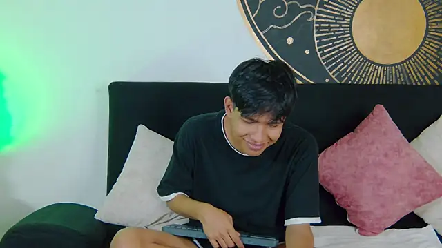 Liam Sinclair online show from 02.20.26