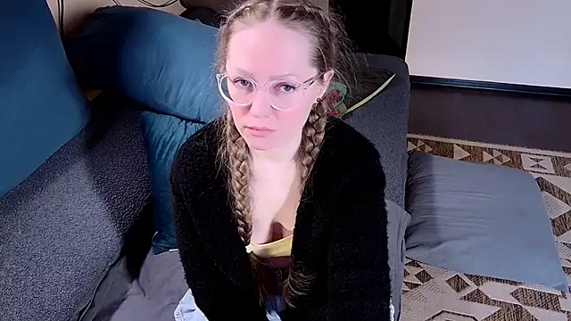 Snapshot of G0LDI chatting on 05.01.26 G0LDI online show from 05.01.26