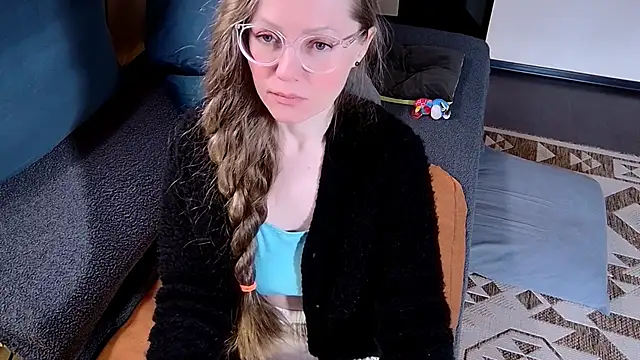 Snapshot of G0LDI chatting on 05.02.26 G0LDI online show from 05.02.26
