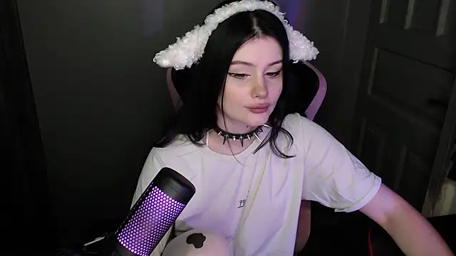 Moon raven online show from 02.11.26