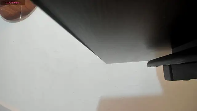 Izelevans online show from 04.10.26