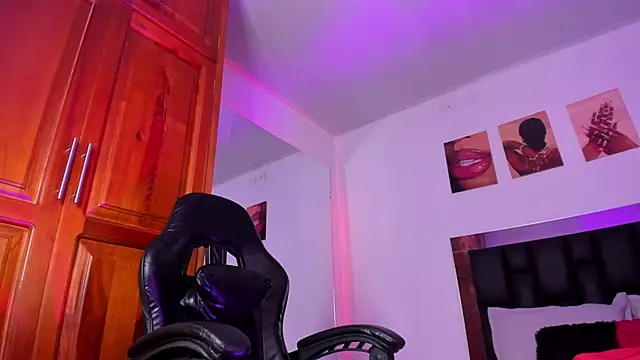 ValeryTs1 online show from 04.02.26