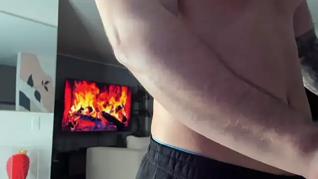 Valenthino Salvatore online show from 04.04.26