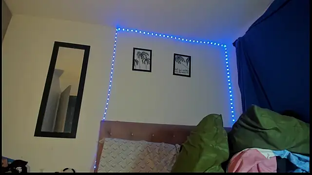 exotis tiahara777 online show from 04.12.26