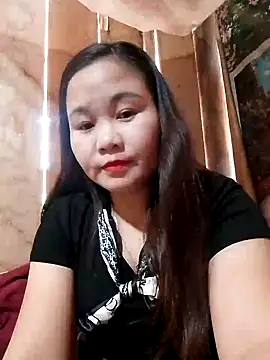 Snapshot of One-two22 chatting on 11.22.25 One-two22 online show from 11.22.25