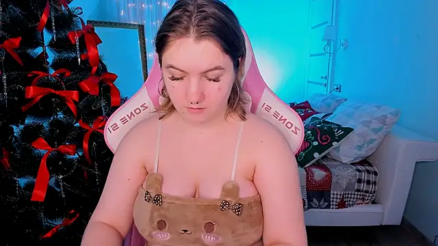 lovelyy julia online show from 01.11.26