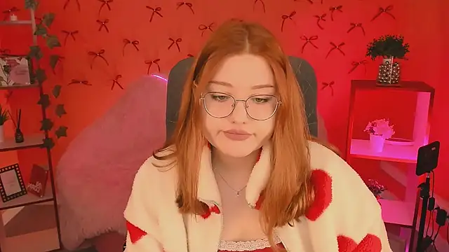 StaceyJensen online show from 11.26.25