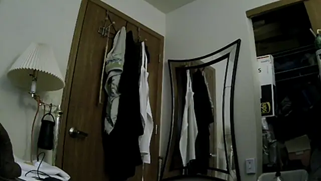 Snapshot of MasochSissy4U chatting on 02.17.26 MasochSissy4U online show from 02.17.26