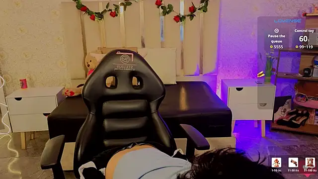 kaelwolf tay online show from 04.09.26