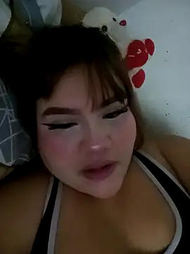 Snapshot of mia_jason chatting on 12.02.25 mia jason online show from 12.02.25