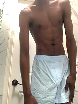 Snapshot of ace_mula chatting on 11.26.25 ace mula online show from 11.26.25