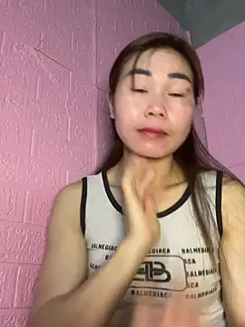 Snapshot of meganmeo chatting on 02.08.26 meganmeo online show from 02.08.26