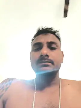 Snapshot of aryaaap chatting on 11.24.25 aryaaap online show from 11.24.25