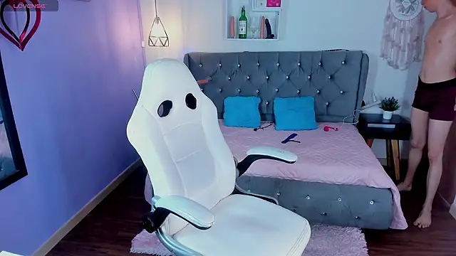 Juaan Diick online show from 02.26.26