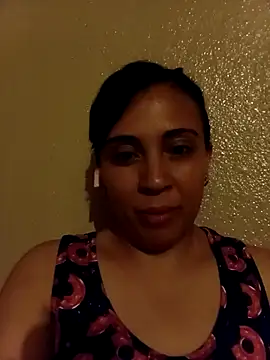 Snapshot of sexymaxine15 chatting on 11.24.25 sexymaxine15 online show from 11.24.25