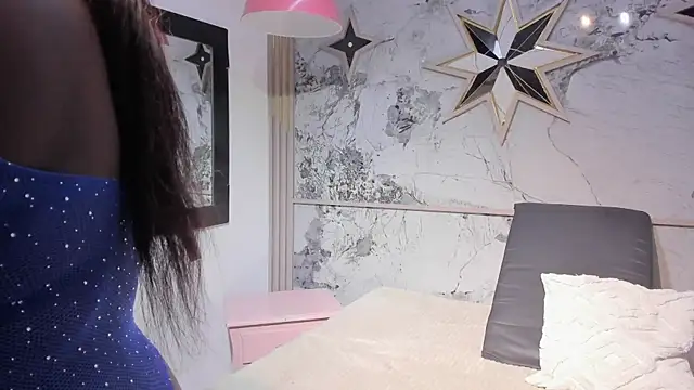 Snapshot of ZoeCollin chatting on 07.16.26 ZoeCollin online show from 07.16.26