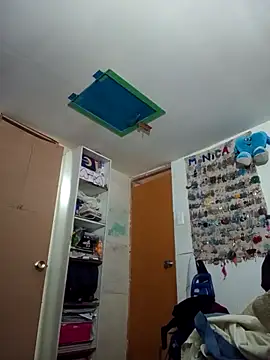 Bizcochitoc4 online show from 11.26.25